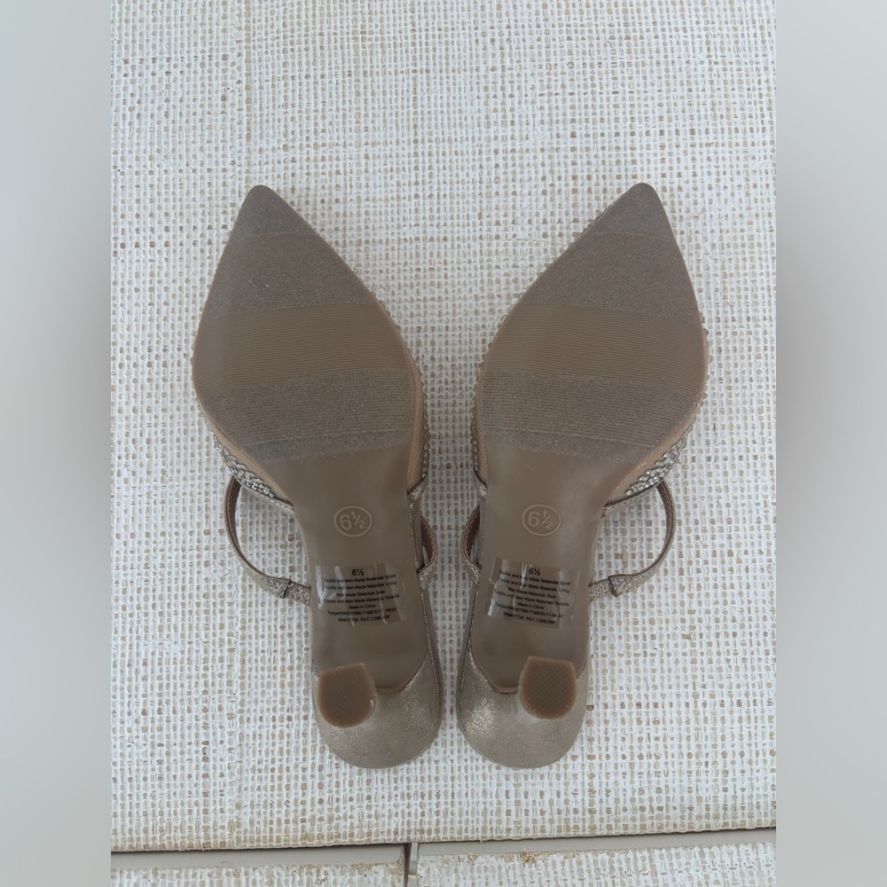 A New Day Sonia Heels - Picture 4 of 4